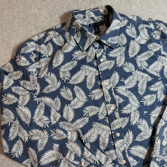 GAP Other - Gap Button Up Shirt Mens XL Blue Floral Leaf Print Slim Fit Long Sleeve